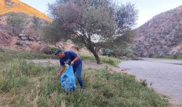 Uludere Heftborî Vadisi’nde çevre temizliği seferberliği