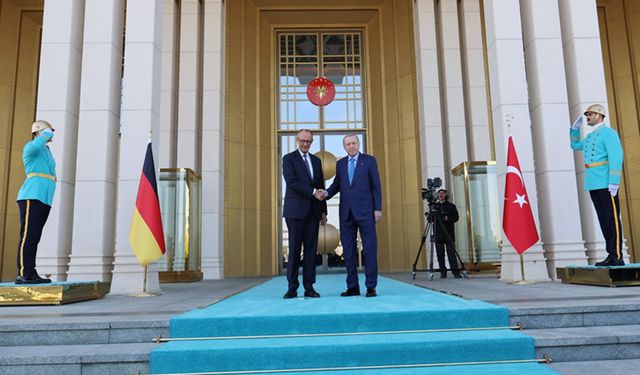 Almanya Başbakanı Merz Cumhurbaşkanlığı Külliyesinde