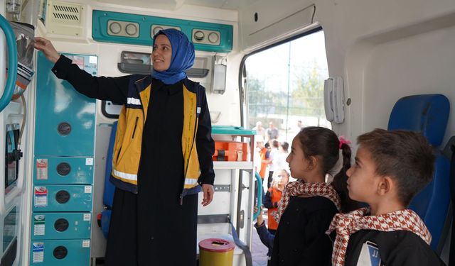 Batman'da sağlık elçileri yetişiyor