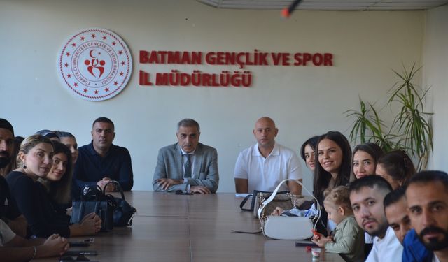 Batman'da yüzme eğitimleri yıl boyunca devam edecek
