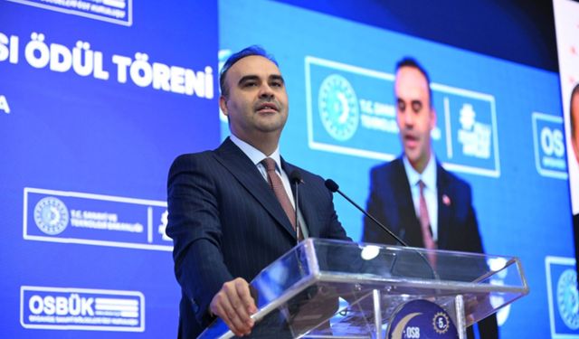 Bakan Kacır: OSB'lerimizi geliştirerek sektörlerin geleceğe taşınmasını amaçlıyoruz