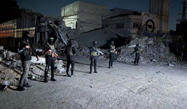 HAMAS, 3 işgalci cesedini Kızılhaç aracılığıyla teslim etti