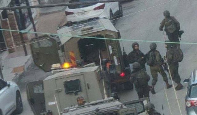 İşgalciler Batı Şeria'da evleri karargâha dönüştürüyor