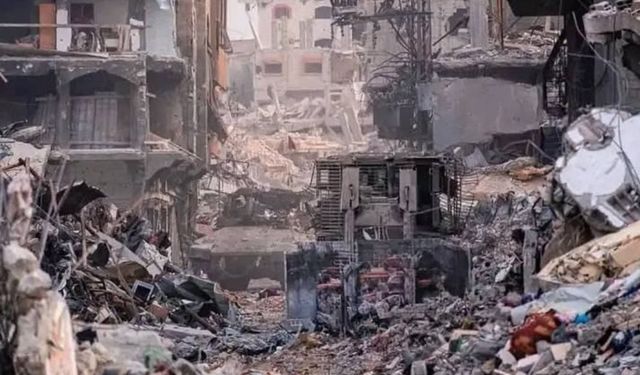 Gazze'de şehit sayısı 70 bin 925'e yükseldi