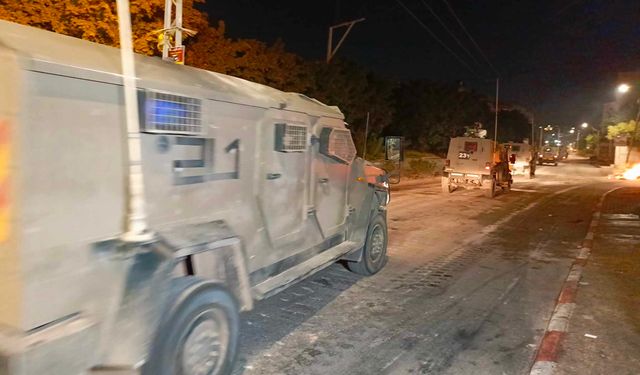 Siyonist işgalciler Ramallah yakınlarında saldırdı: Filistinli genç ağır yaralandı