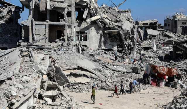 Siyonist rejim ateşkesi yine ihlal etti: Gazze'nin doğusuna topçu ve hava saldırıları