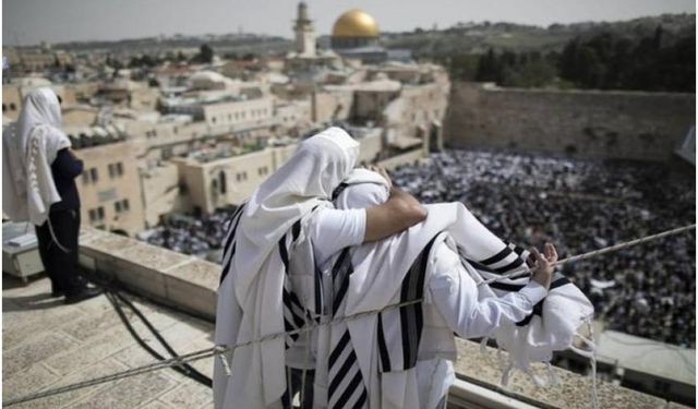 Siyonist Yahudiler Mescid-i Aksa’da yürüyüş düzenleyecek