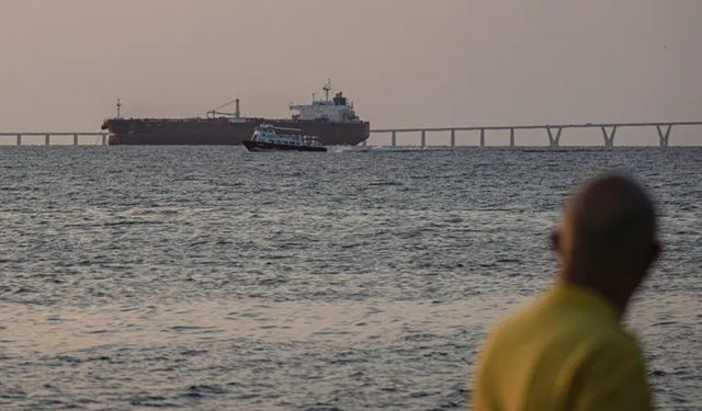 Venezuela'ya petrol ablukası: ABD Temsilciler Meclisi Trump'ın yetkilerini kısıtlamadı