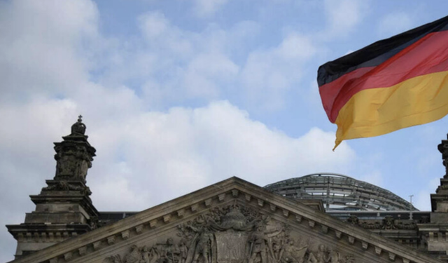 Almanya, Grönland’daki askerlerini geri çekiyor