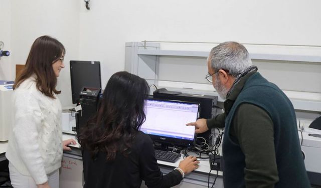 Bursa'da akademisyenler uykuya yardımcı "uyutan iplik" geliştiriyor