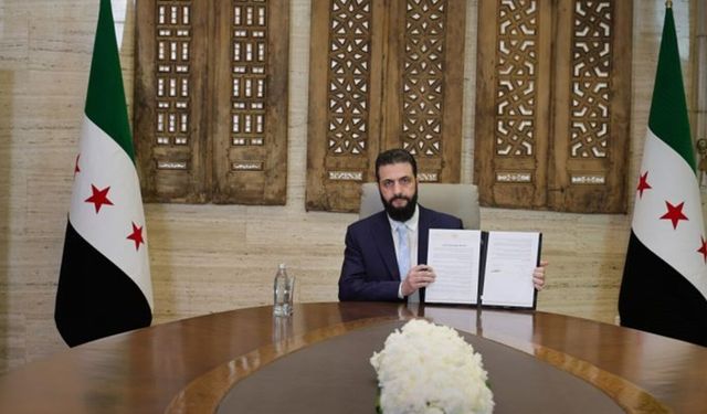 Suriye yönetimi ile YPG/SDG anlaşmaya vardı: SDG Fırat'ın doğusuna çekilecek, enerji kaynakları devletin kontrolüne geçti