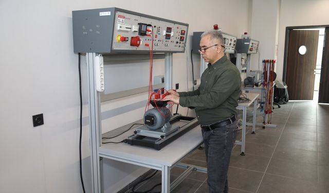 Bursalı akademisyenlerin geliştirdiği kayış tahrikli asansör motoruna Avrupa patent tescili