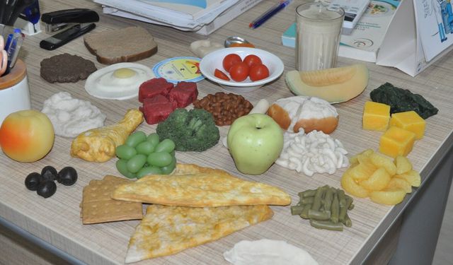 Diyetisyen Ceceli'den Ramazan'da doğru beslenmenin 3 temel kuralı