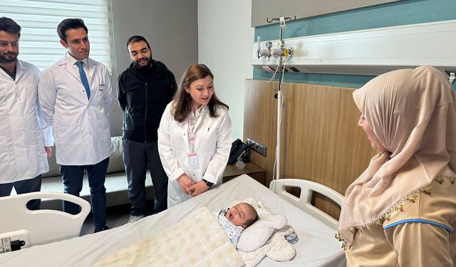 Gaziantep Şehir Hastanesi'nde nadir görülen tümör ameliyatı başarıyla gerçekleştirildi