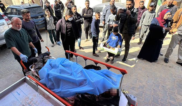 Gazze'de soykırım: Şehit sayısı 72 bin 45'e yükseldi