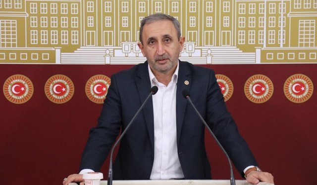 HÜDA PAR Milletvekili Demir’den ‘laiklik bildirisi’ne tepki: Milletin hayat tarzına hücum ediliyor!