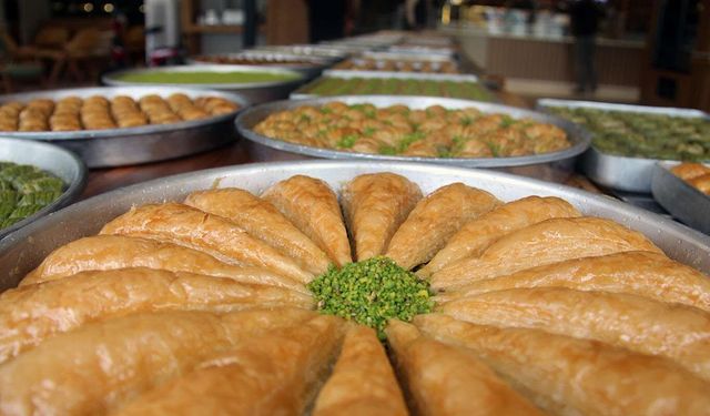 İftar sonrası tatlı tüketimine dikkat