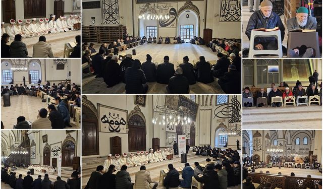 Mukabele geleneği her yaştan vatandaşı camilerde bir araya getiriyor