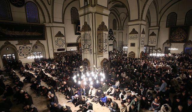 Ramazan ayının müjdecisi Beraat gecesi yarın idrak edilecek   