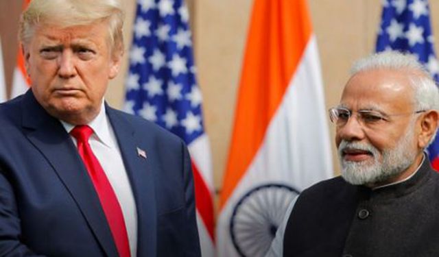 Trump: Hindistan, Rusya'dan petrol alımını durdurdu, gümrük vergisi düşürülecek