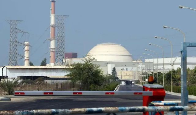 Buşehr Nükleer Santrali'ne füze saldırısı: Uluslararası Atom Ajansı'ndan uyarı