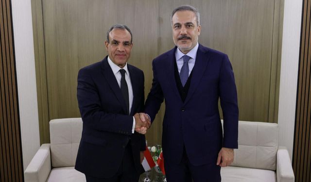 Dışişleri Bakanı Fidan, Mısırlı mevkidaşı Abdulati ile görüştü