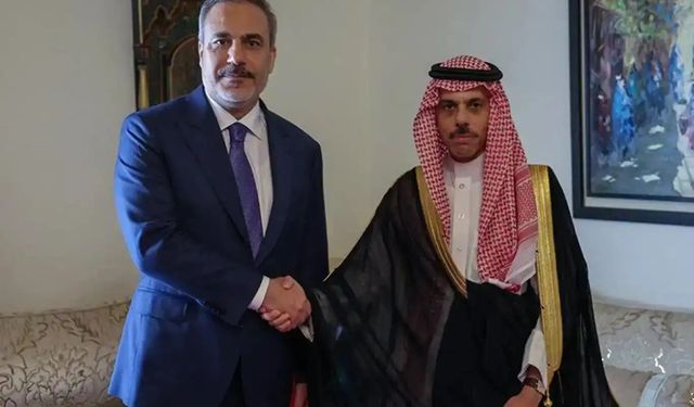 Dışişleri Bakanı Fidan Suudi Arabistanlı mevkidaşı Bin Ferhan ile görüştü