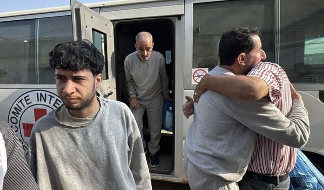 Gazze'de alıkonulan 5 Filistinli esir serbest bırakıldı