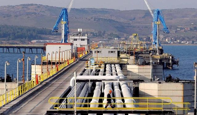 Irak, Kerkük petrol ihracatına Ceyhan limanı üzerinden yeniden başladı
