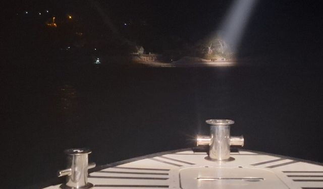 Muğla’da 35 düzensiz göçmen ve 2 göçmen kaçakçısı yakalandı