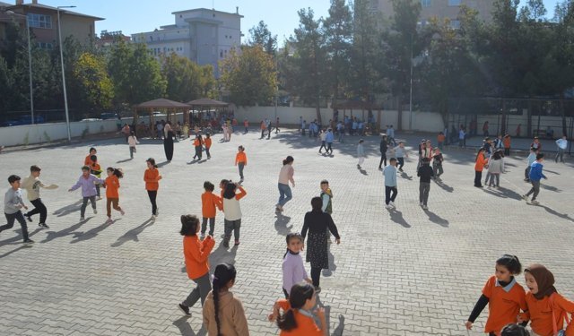 500 bin öğretmene şiddetle mücadele eğitimi verilecek