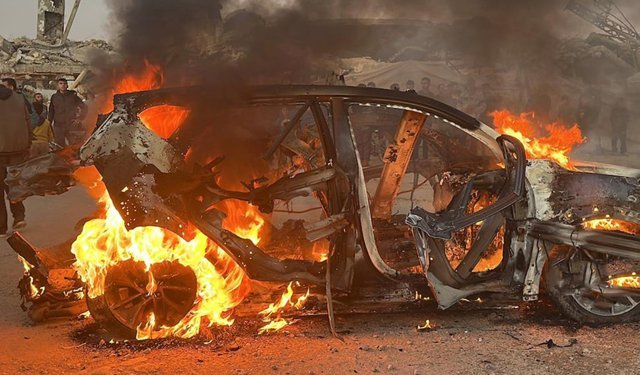 Ateşkese rağmen saldırılar sürüyor: Gazze'de 3 şehit