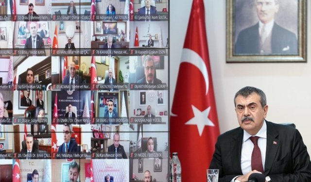 Bakan Tekin 81 il milli eğitim müdürüyle çevrim içi toplantı yaptı