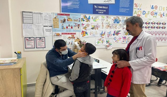 Diyarbakır'da öğrencilere ağız ve diş sağlığı taraması