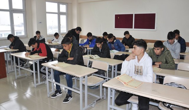 Eğitim-Bir-Sen: 14-17 yaş grubunda okullaşma oranı geriledi