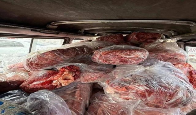 Gaziantep'te 2 tona yakın kaçak et geçirildi