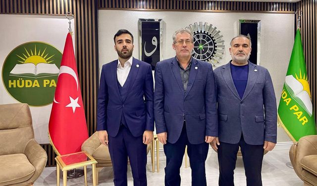 HÜDA PAR Şırnak merkez ilçe başkanlığında görev değişimi