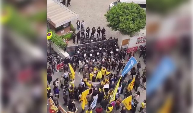 İzmir'de 'eğitimde şiddete hayır' eylemi düzenlendi