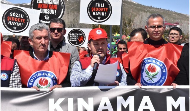 Okul saldırılarına Bitlis'ten tepki