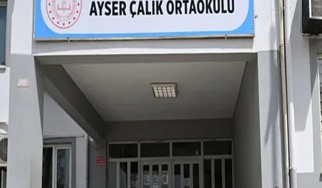'Okul saldırısında katledilenler defnedildi'