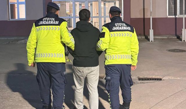 Gaziantep'te maddi hasarlı kaza sonrası kavga: 4 gözaltı