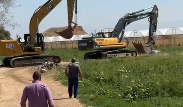 İşgalciler Ürdün Vadisi'nde tarım yapıları ve su hatlarını yıktı