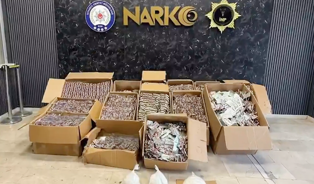 İstanbul'da 560 bin sentetik hap ile 3 kilogram uyuşturucu ele geçirildi