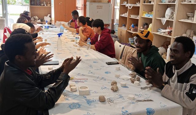 Malatya Büyükşehir Belediyesi uluslararası öğrencilere yönelik seramik workshop etkinliği düzenledi
