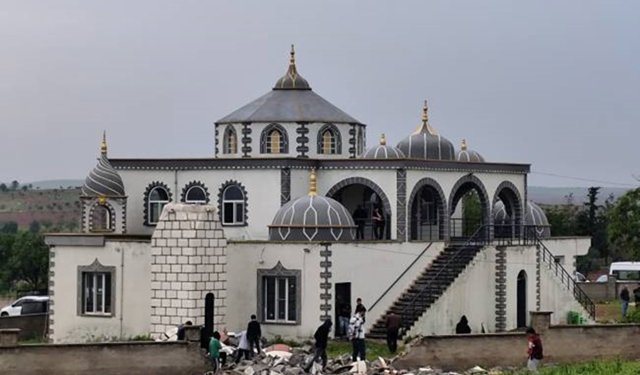 Şanlıurfa'da fırtına ve dolu etkili oldu