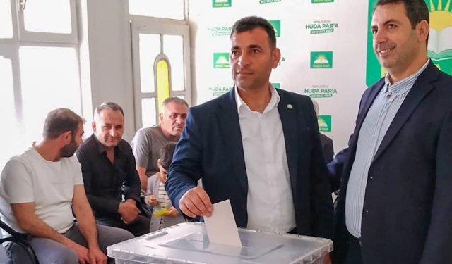 Şanlıurfa'da HÜDA PAR Suruç ilçe kongresi yapıldı