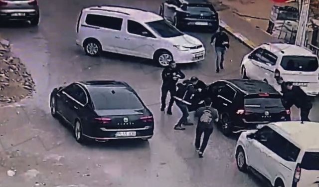 Şırnak'ta 'askeriz' diyerek dolandırıcılık yapan şüpheliler yakalandı