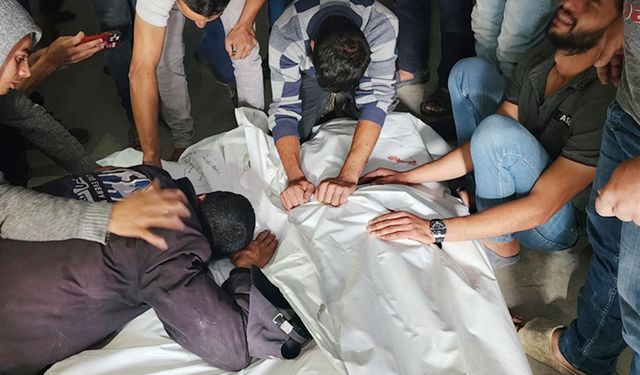 Siyonist rejim ateşkesi yine deldi: Gazze'de bir şehit