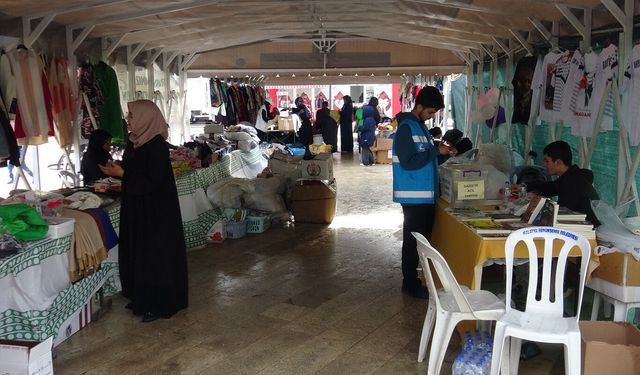 Umut Kervanı'ndan Gazze, yetim ve muhtaç aileler yararına kermes