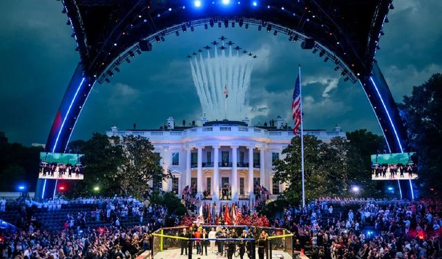 Amerikalıların yüzde 38'i ABD'nin 250 yıl daha ayakta kalacağına inanmıyor